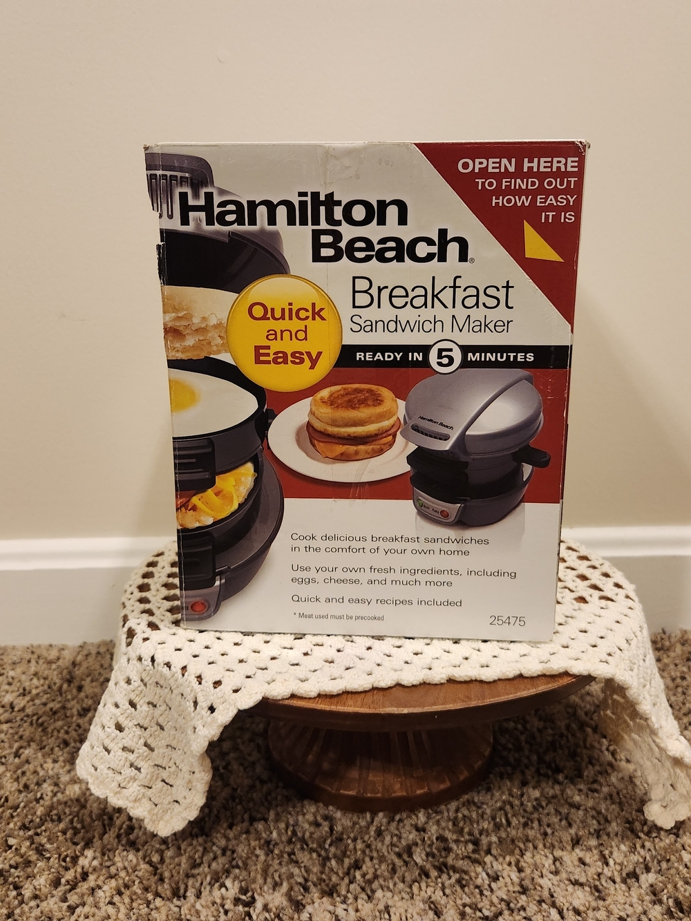 Hamilton Beach Breakfast Sandwich Maker #25475) NEW IN BOX - Picture 2 of 9
